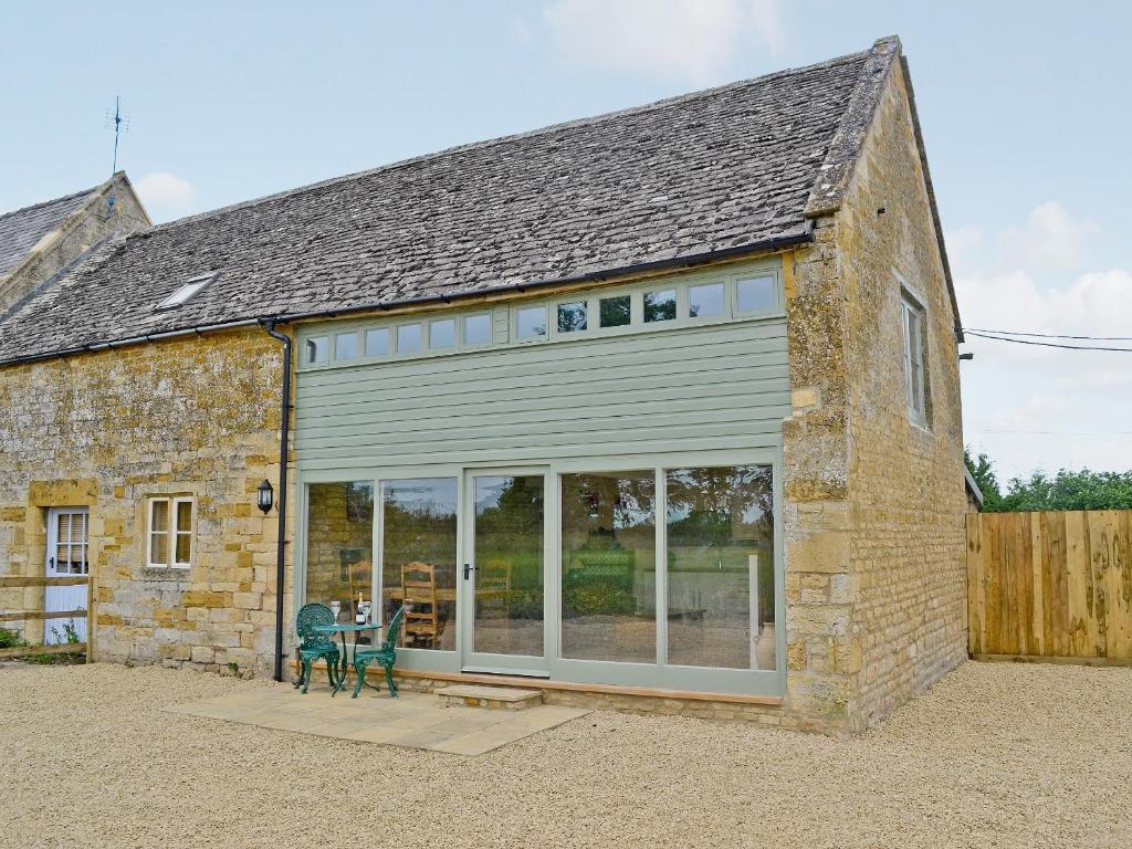 The building where the vacation home is located 