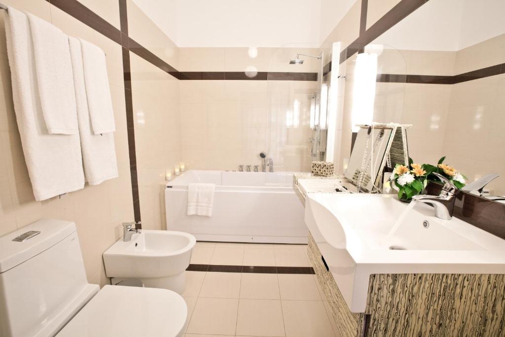 Koupelna v ubytování Hotel Dom Aktera