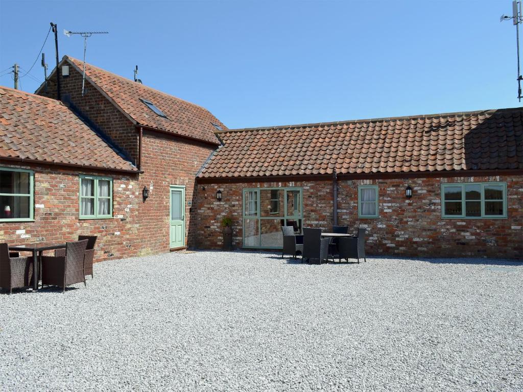 The building where the vacation home is located 