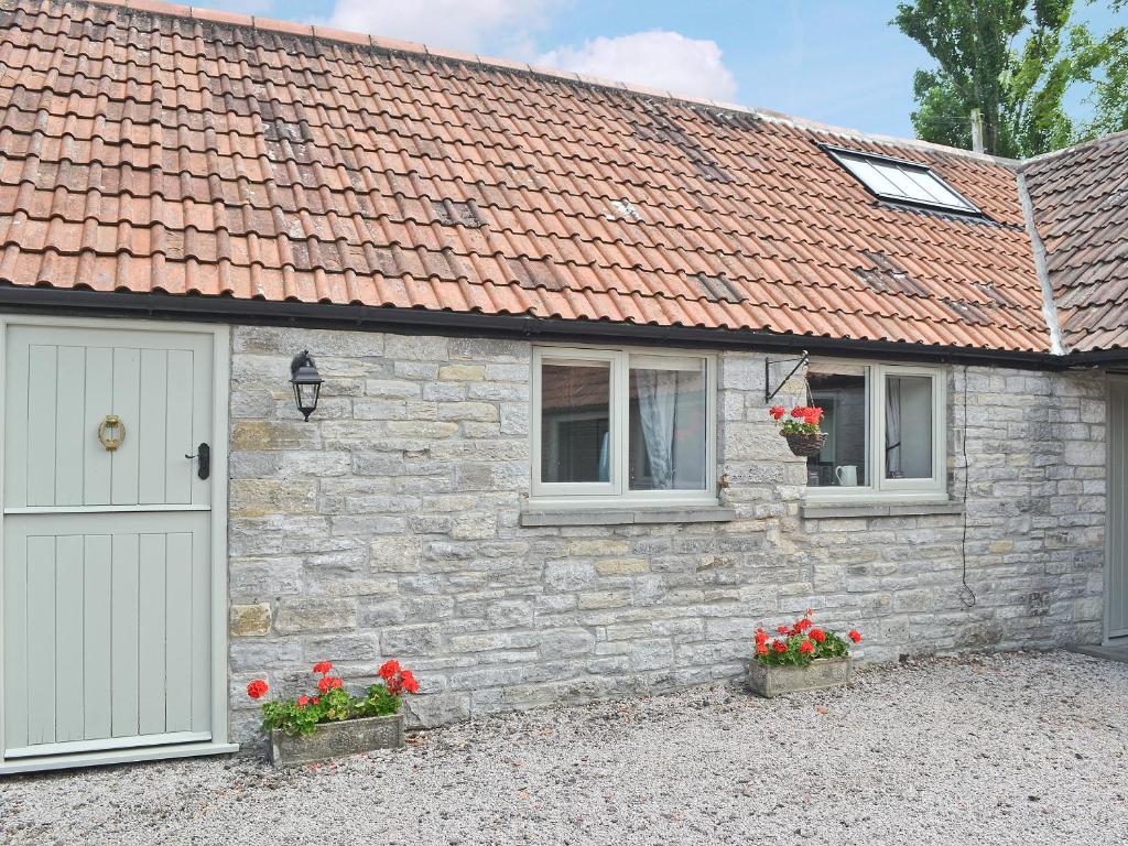 The building where the vacation home is located 