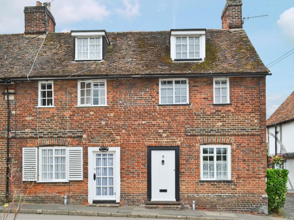 The building where the vacation home is located 