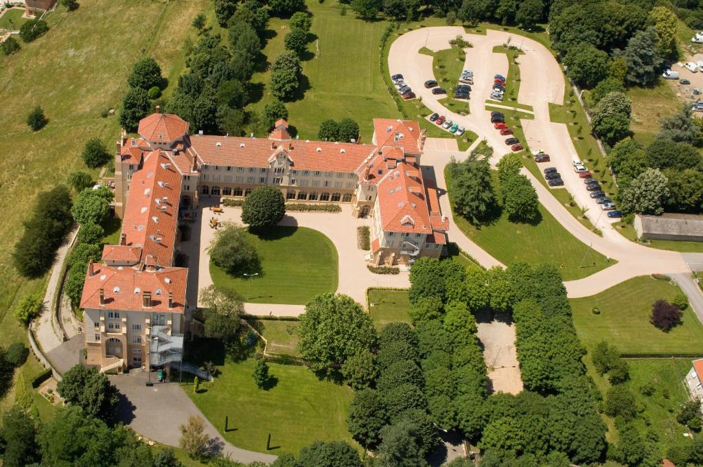 an aerial view of a large house with a yard at Domaine Lyon Saint Joseph in Sainte-Foy-lès-Lyon