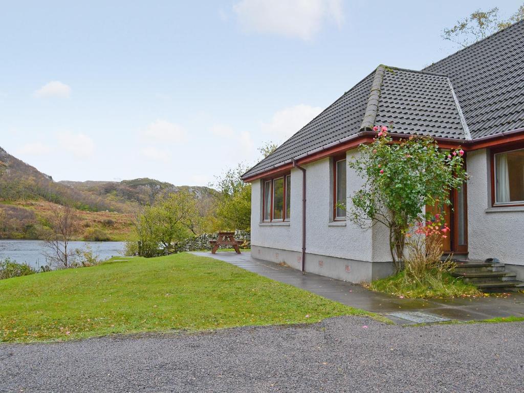 The building where the vacation home is located 