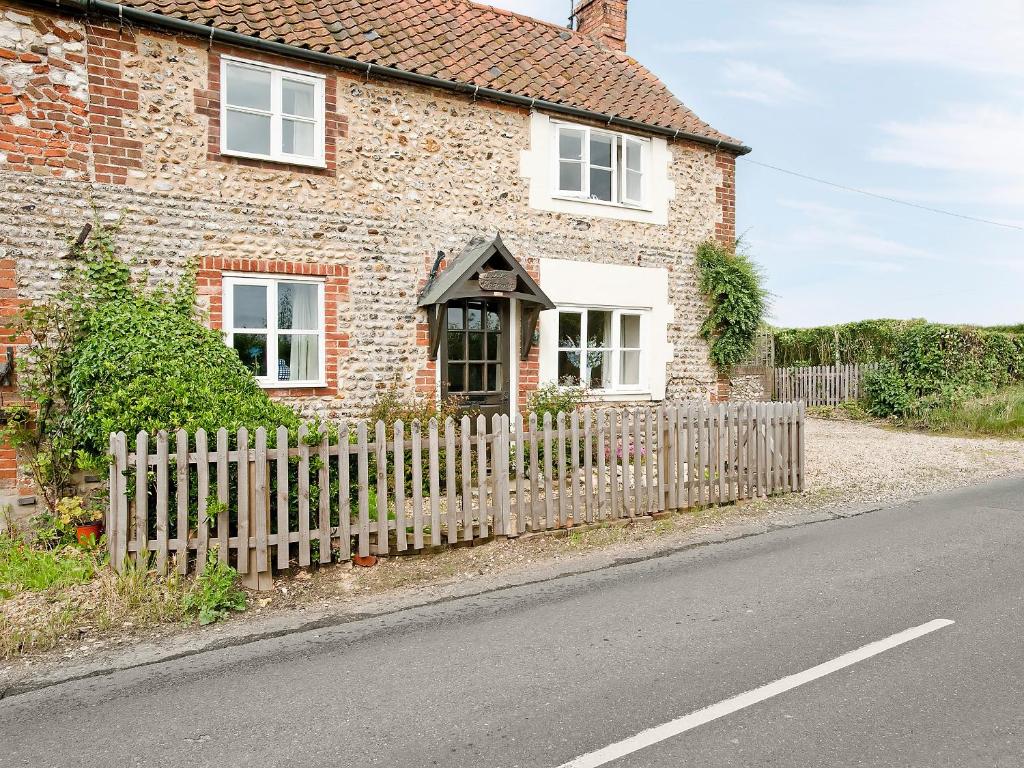 The building where the vacation home is located 