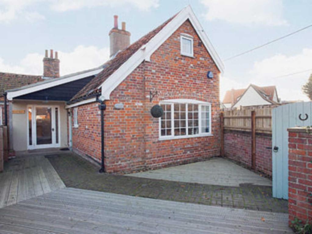 The building where the vacation home is located 