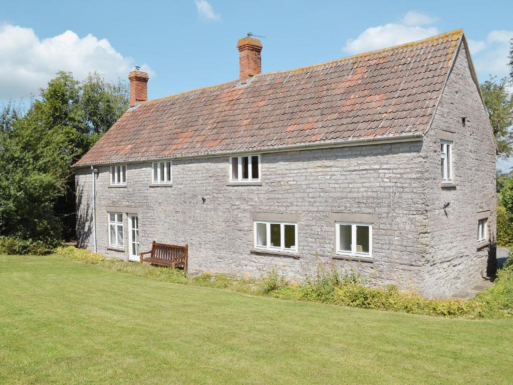 The building where the vacation home is located 