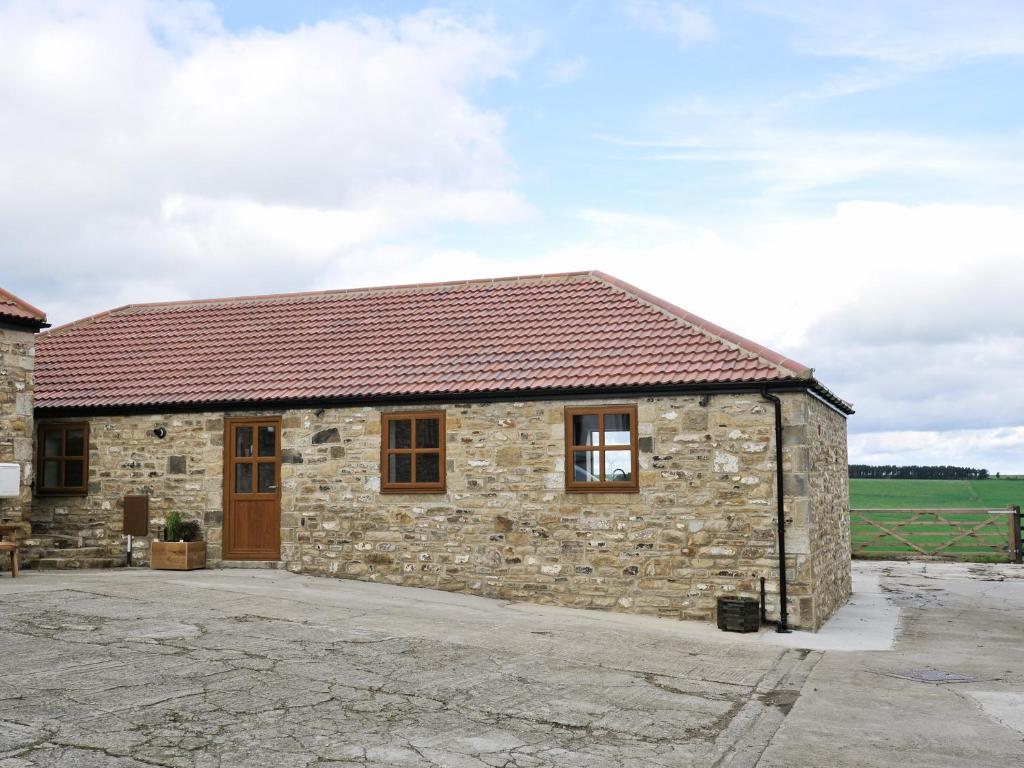 The building where the vacation home is located 