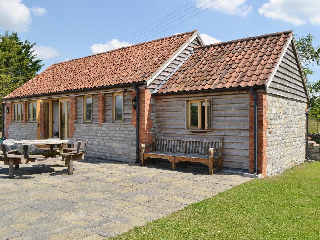 The building where the vacation home is located 