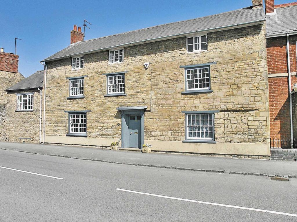 Dartmouth House in Olney, Buckinghamshire, England