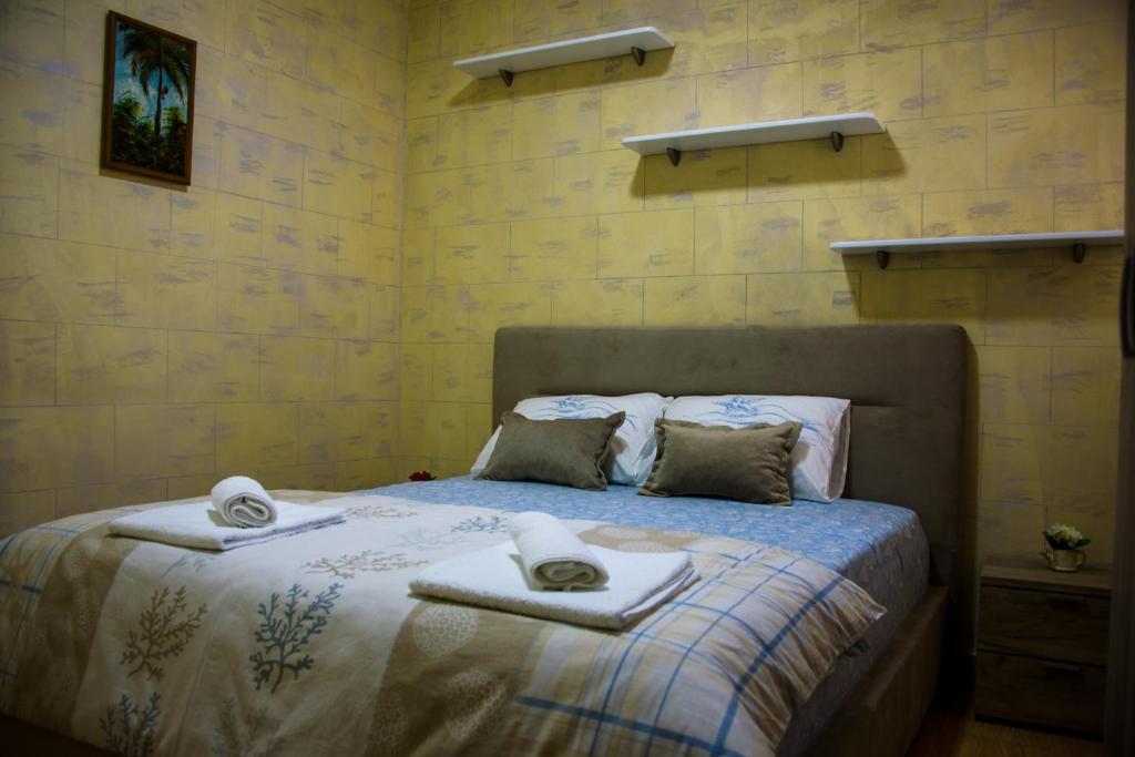 Apartman Dijanaにあるベッド