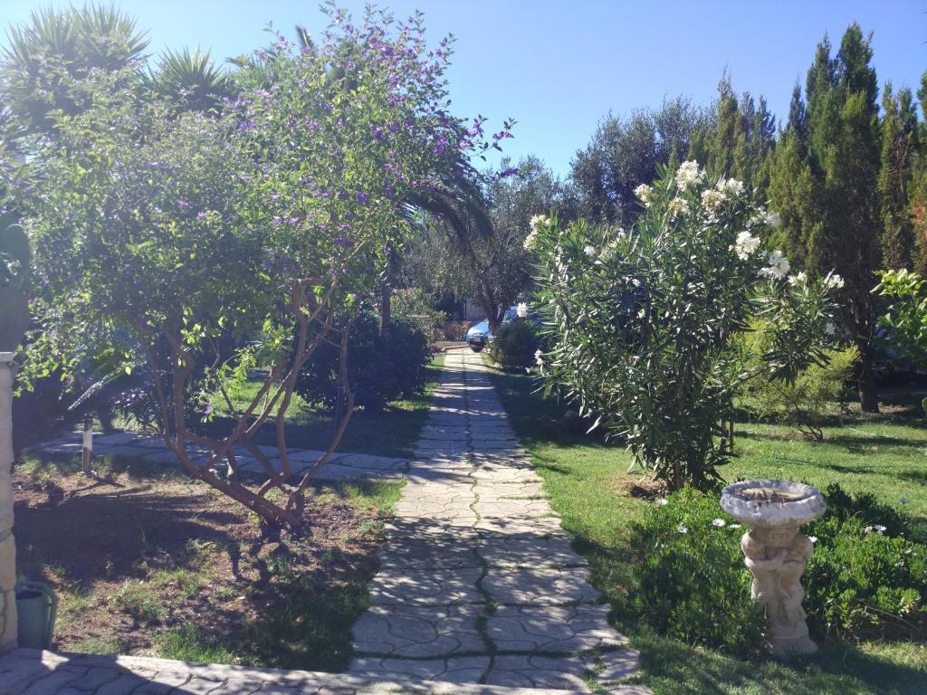 Zahrada ubytování B&B Conca del Faro