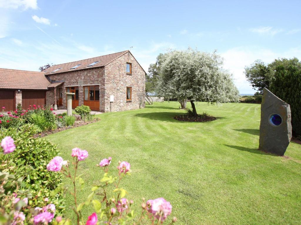 The building where the vacation home is located 