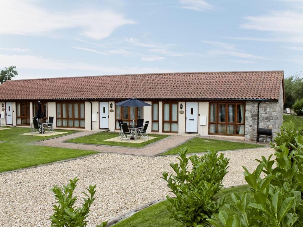 The building where the vacation home is located 