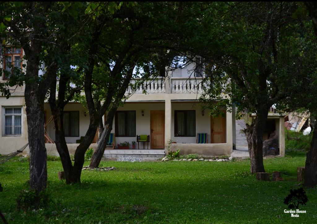 Zahrada ubytování Garden House Mestia