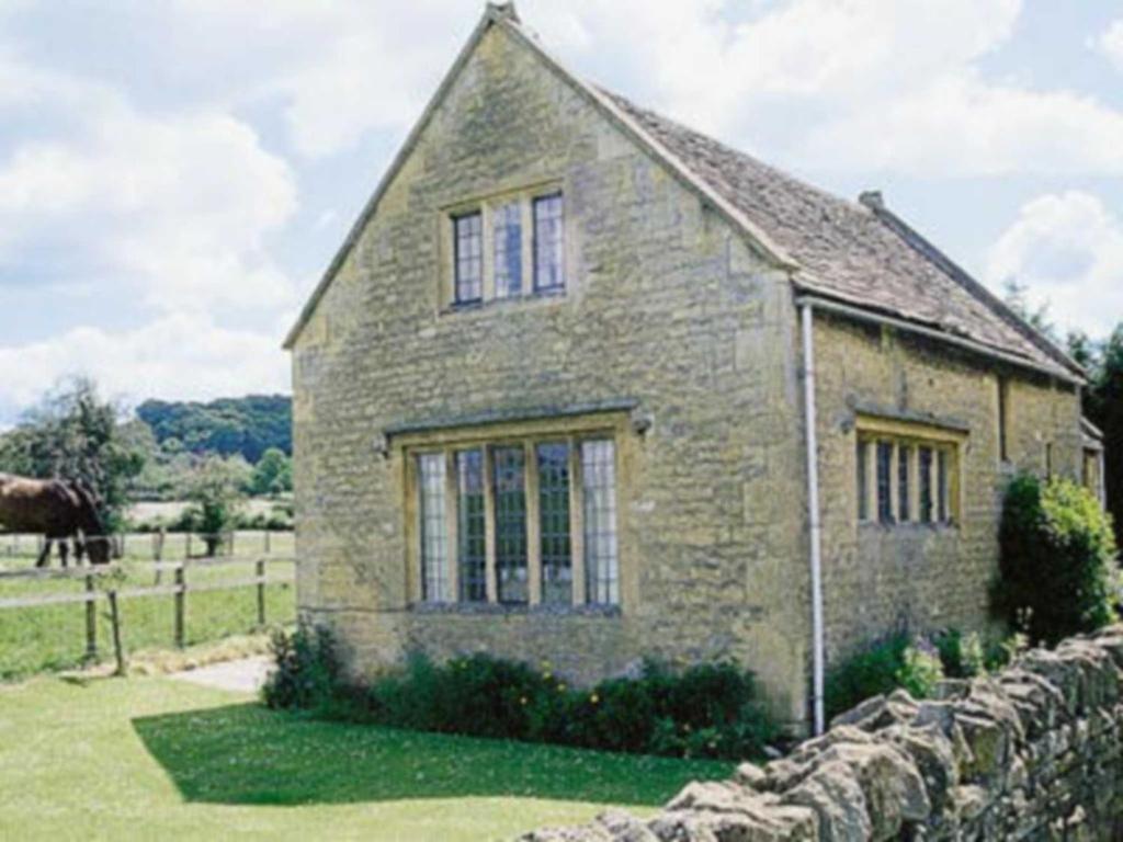 The building where the vacation home is located 