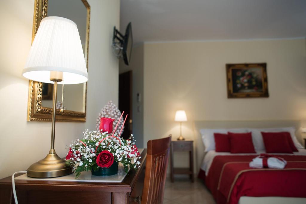 B&B MareAgrò客房内的一张或多张床位