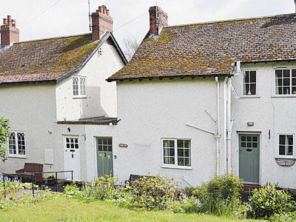 The building where the vacation home is located 