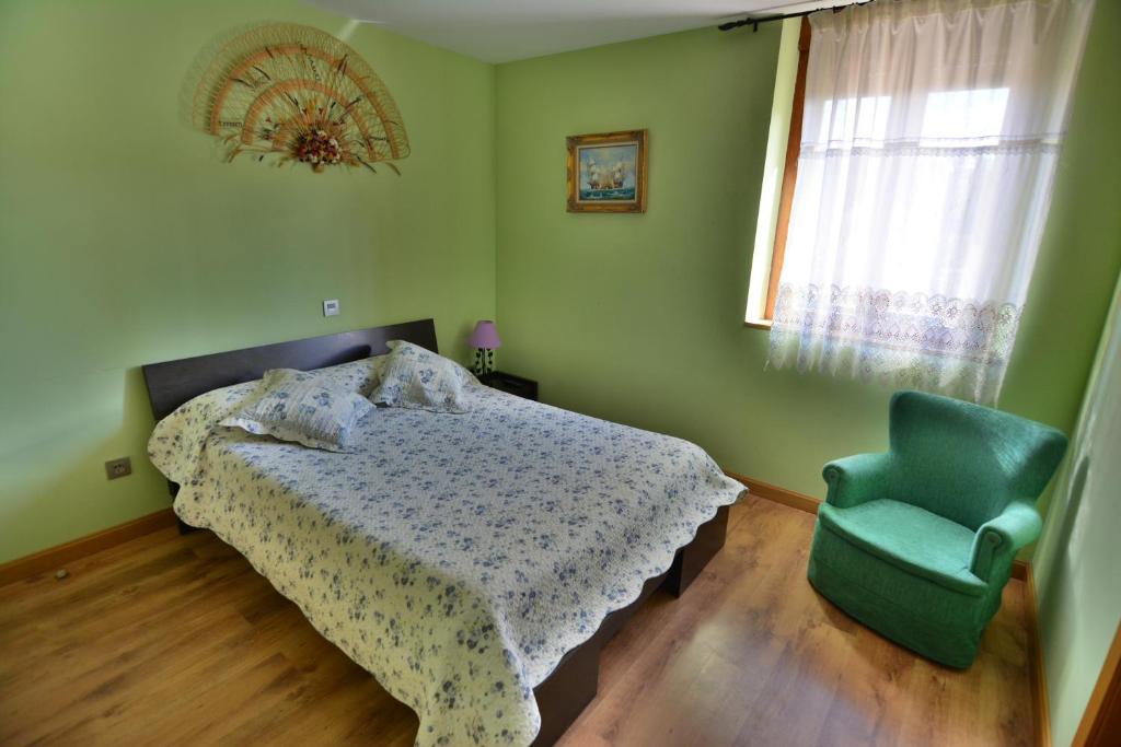 Hotel Rural Valles del Cid - Habitación Doble O Gemela Con Baño Privado