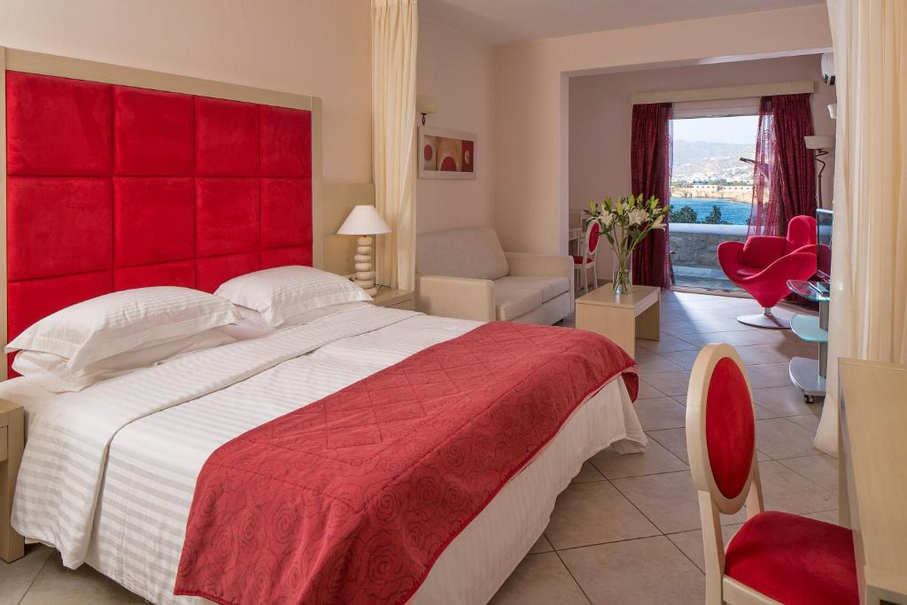 Grand Beach Hotel - 17