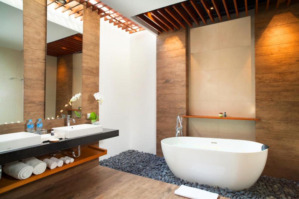 S18 Bali Villas - 16