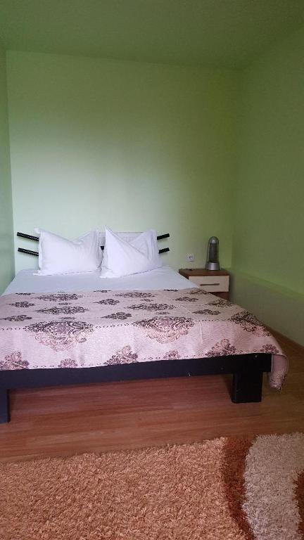 Casa Ana Cluj - Triple Chambre Avec Salle De Bain Privée