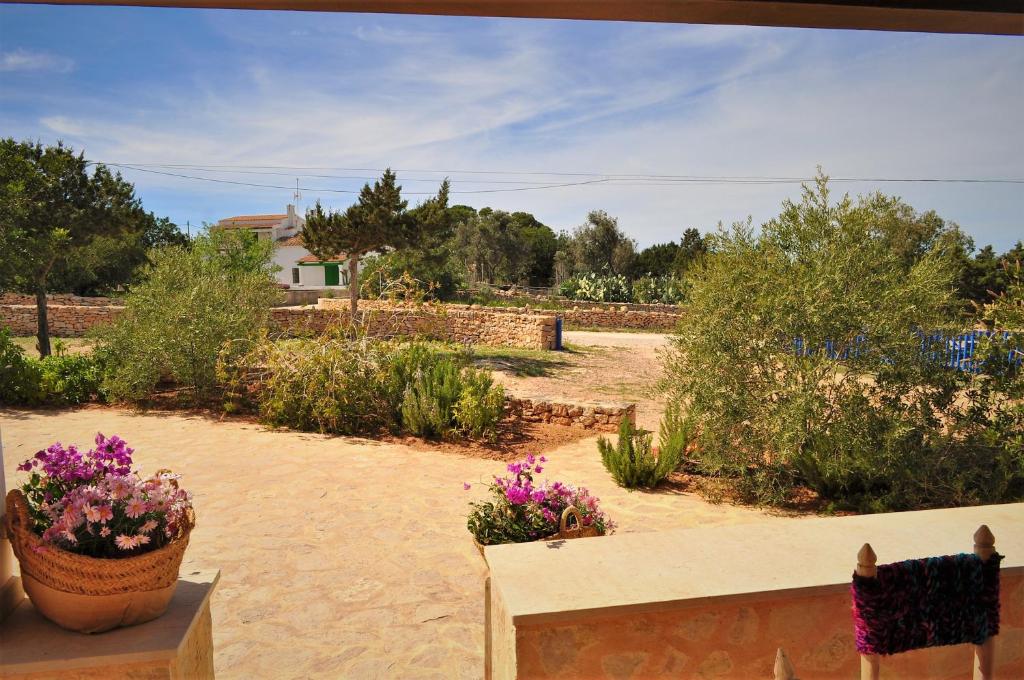 Zahrada ubytování Siamoformentera Valentina