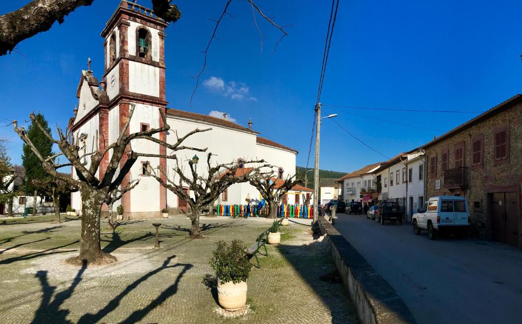 A vizinhança circundante ou próxima da casa de hóspedes