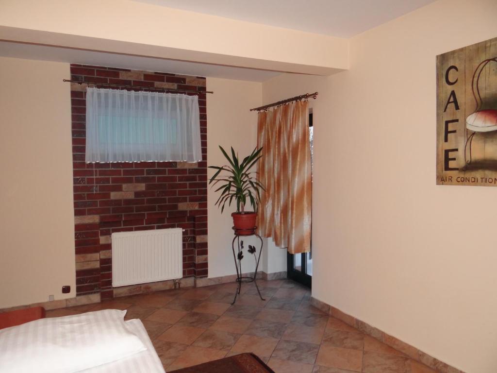 Hotel Restauracja Kinga - Resim 31
