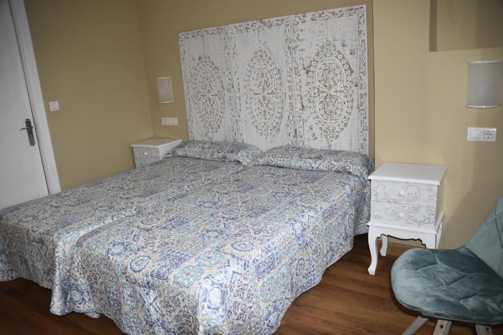 Los Acebos Cangas - Budget Double Room