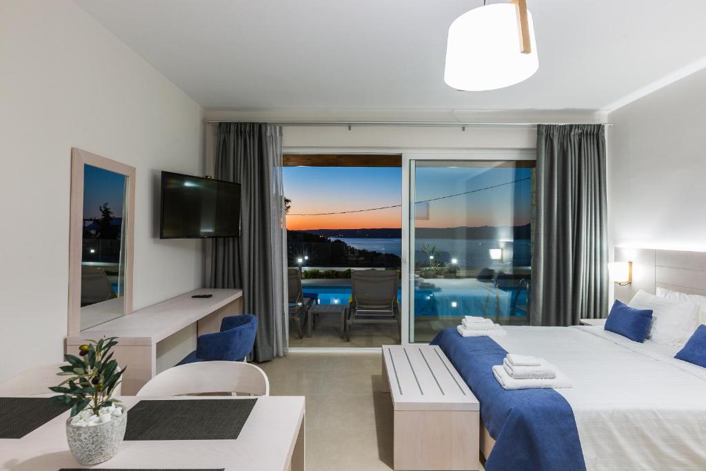 Sun and Sea Plus Resort - 8