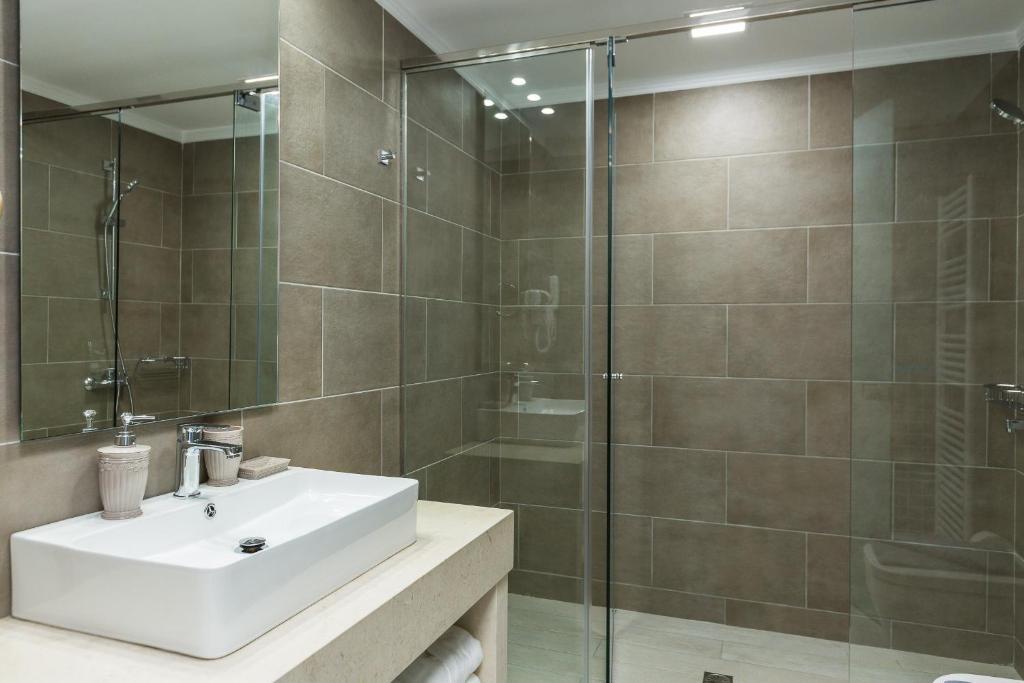 Sun and Sea Plus Resort - 7