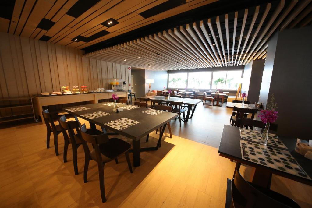 The Sun Xclusive - Resim 41