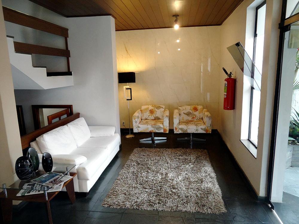  Del Rey Hotel