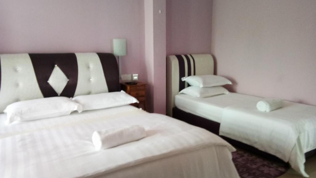 Paka Tamim Seaview Hotel - Comfort Triple Room Con Ducha