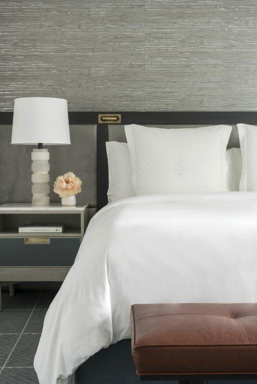 Four Seasons Hotel San Francisco - 