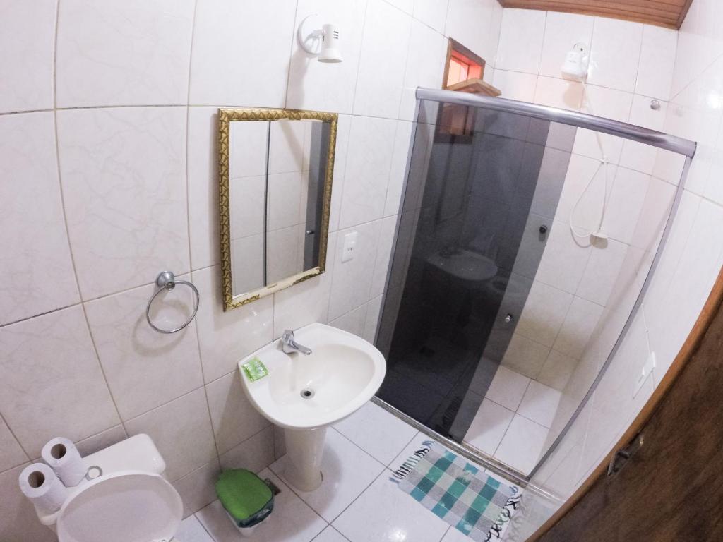 Koupelna v ubytování Pousada Recanto do Sabiá
