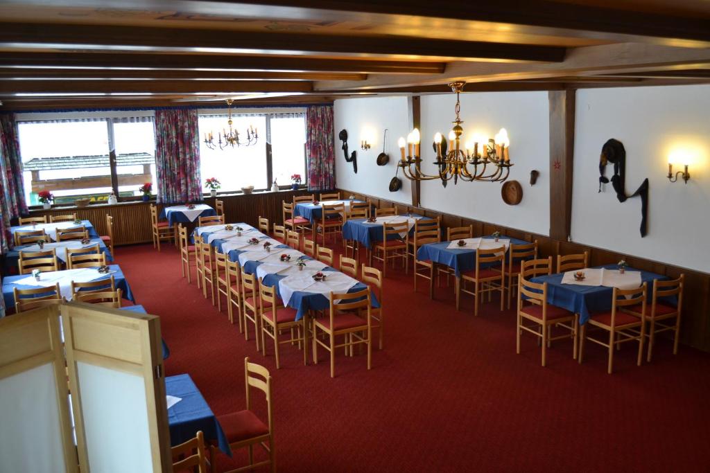 Restaurace v ubytování Hotel Aurach