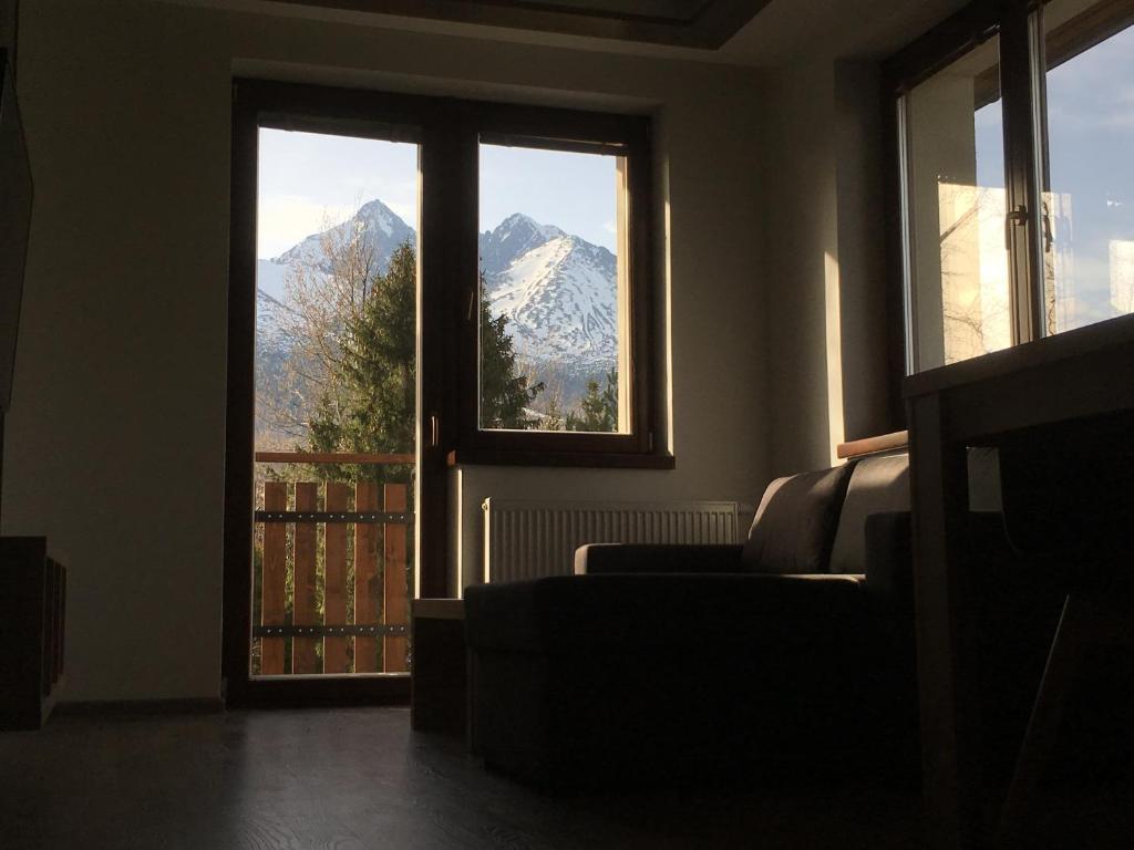 A general mountain view or a mountain view taken from Az apartmant
