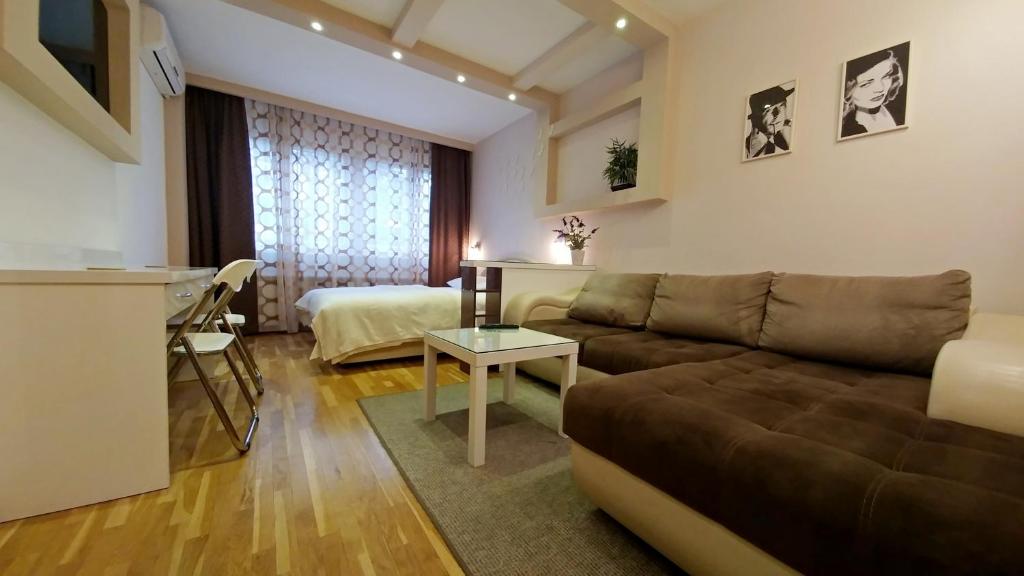 Prostor za sedenje u objektu Apartment OASIS