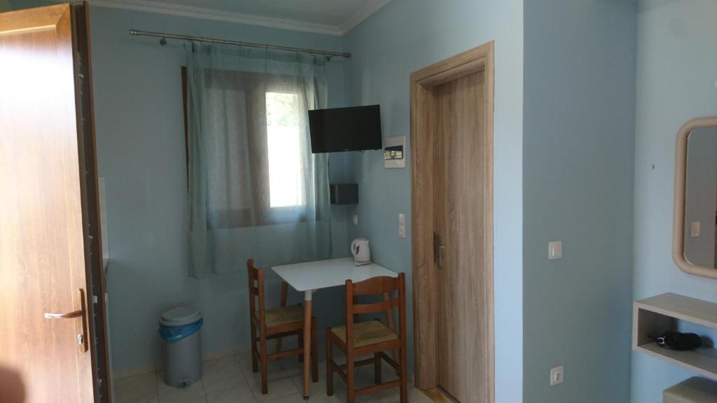 Kuchyň nebo kuchyňský kout v ubytování Emma's Studios