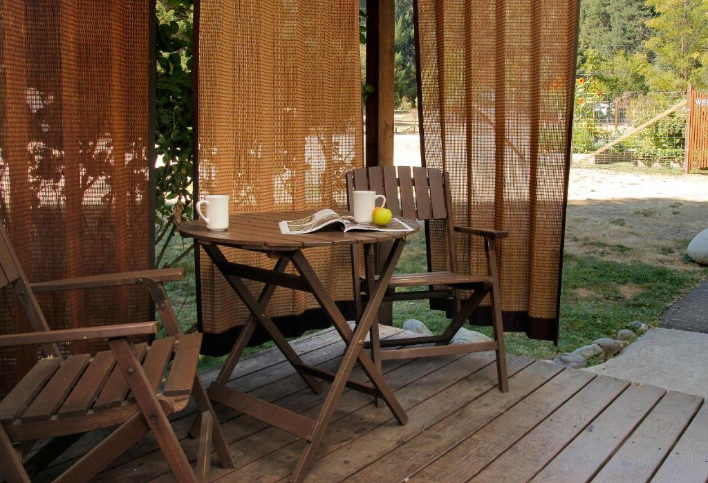 Coho Cottages - Double Room With Garden View
