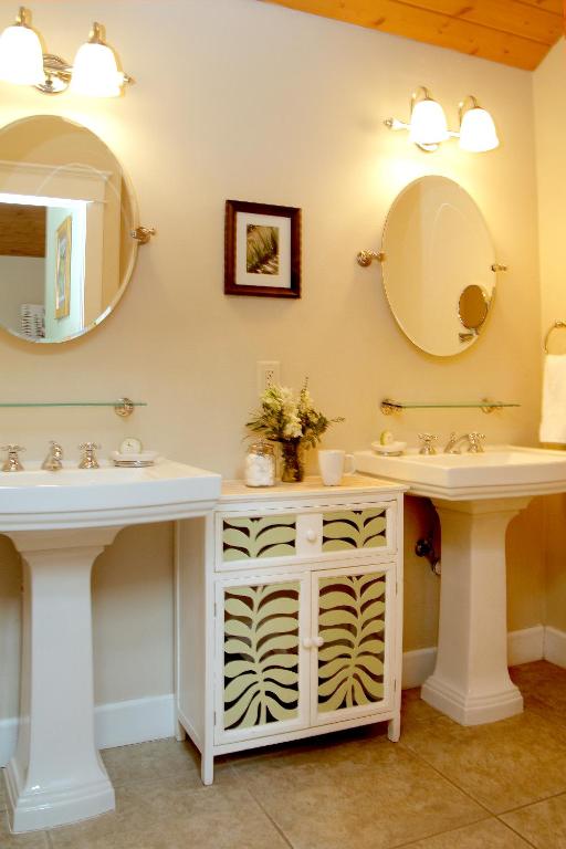 Coho Cottages - Suite With Spa Bath