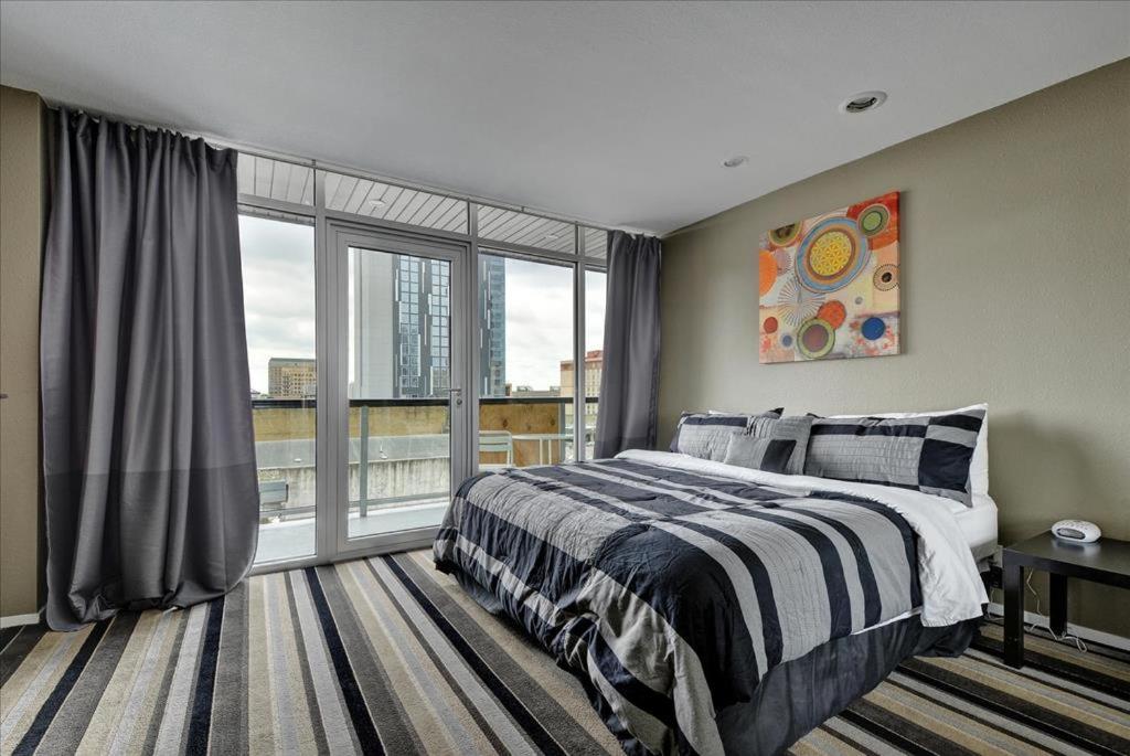 Littlefield Lofts 505, Austin (updated prices 2024)