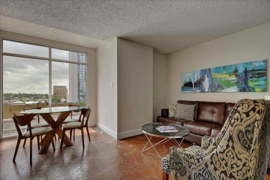 Littlefield Lofts 707, Austin (updated prices 2024)