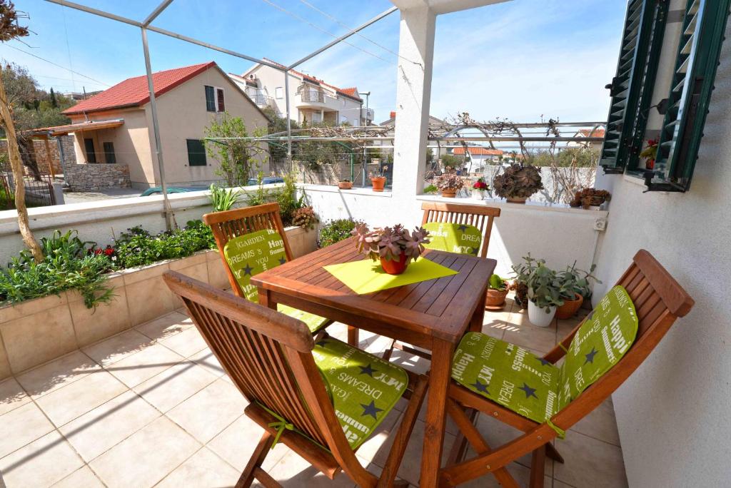 Galeriebild der Unterkunft Holiday Apartment Ivan in Murter