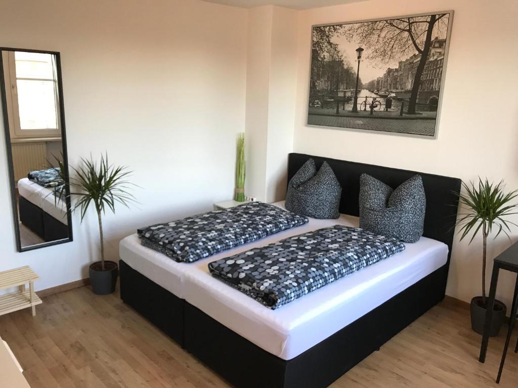 Citywohnungen Halle an der Saale - Double Room 3rd Floor