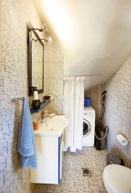 Koupelna v ubytování Sani Beach Villa