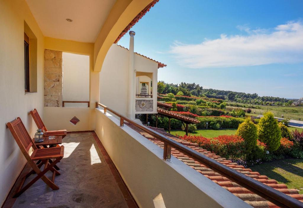 Balkón nebo terasa v ubytování Sani Beach Villa