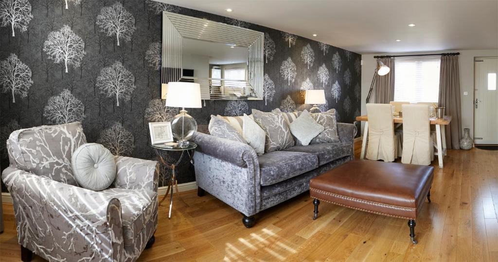 Five Star Stays - 
