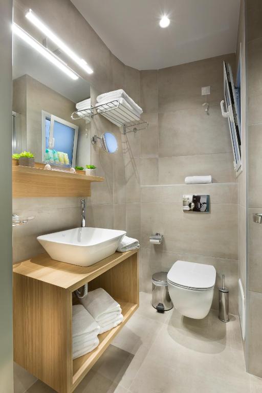 Jason Inn - Resim 14